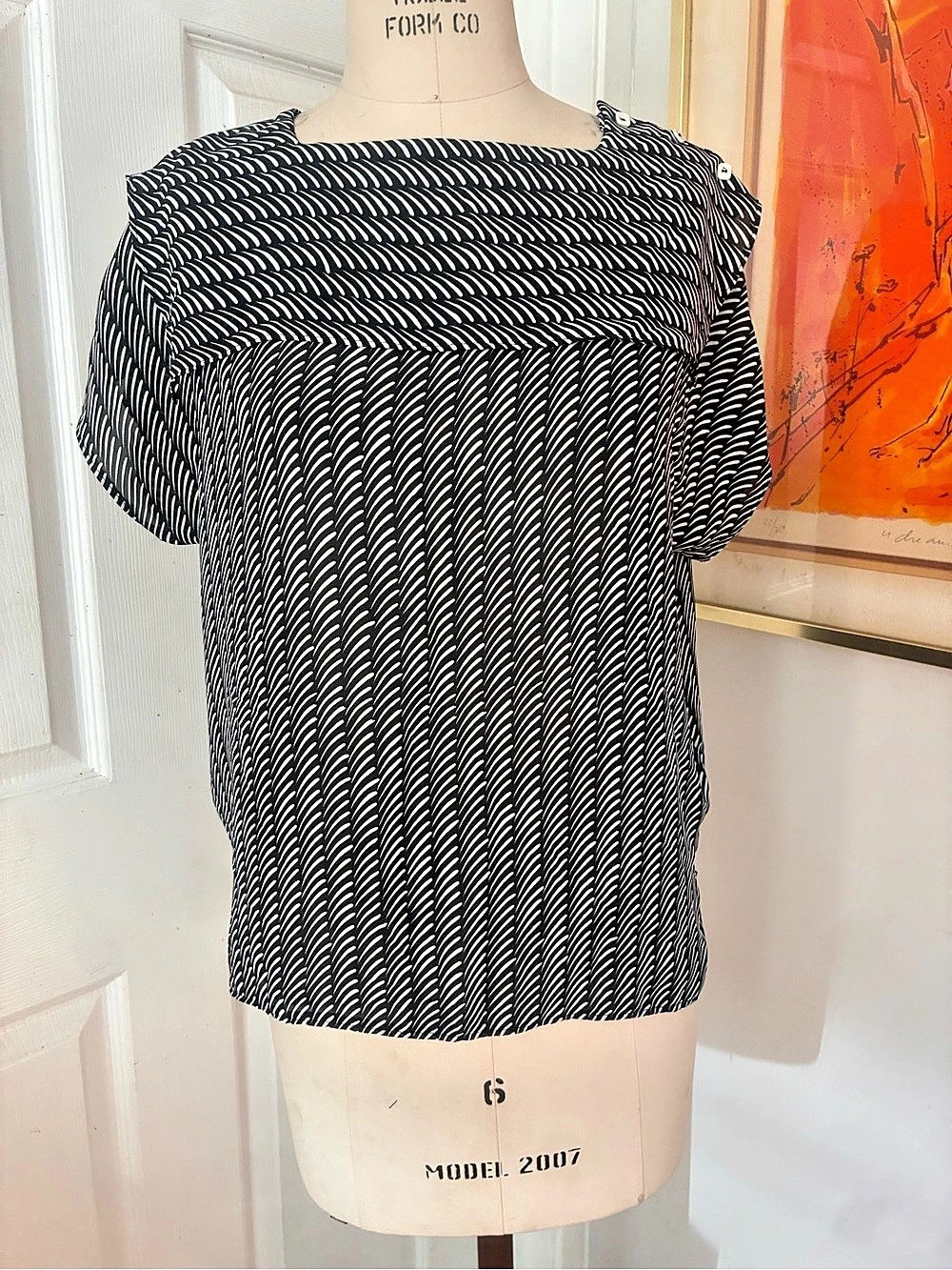 Campus Casuals Abstract Short Sleeve Blouse Black White Size 9